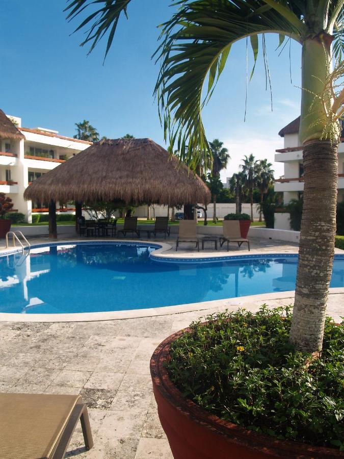 Beachfront Apartment Your Home In Cozumel Kültér fotó